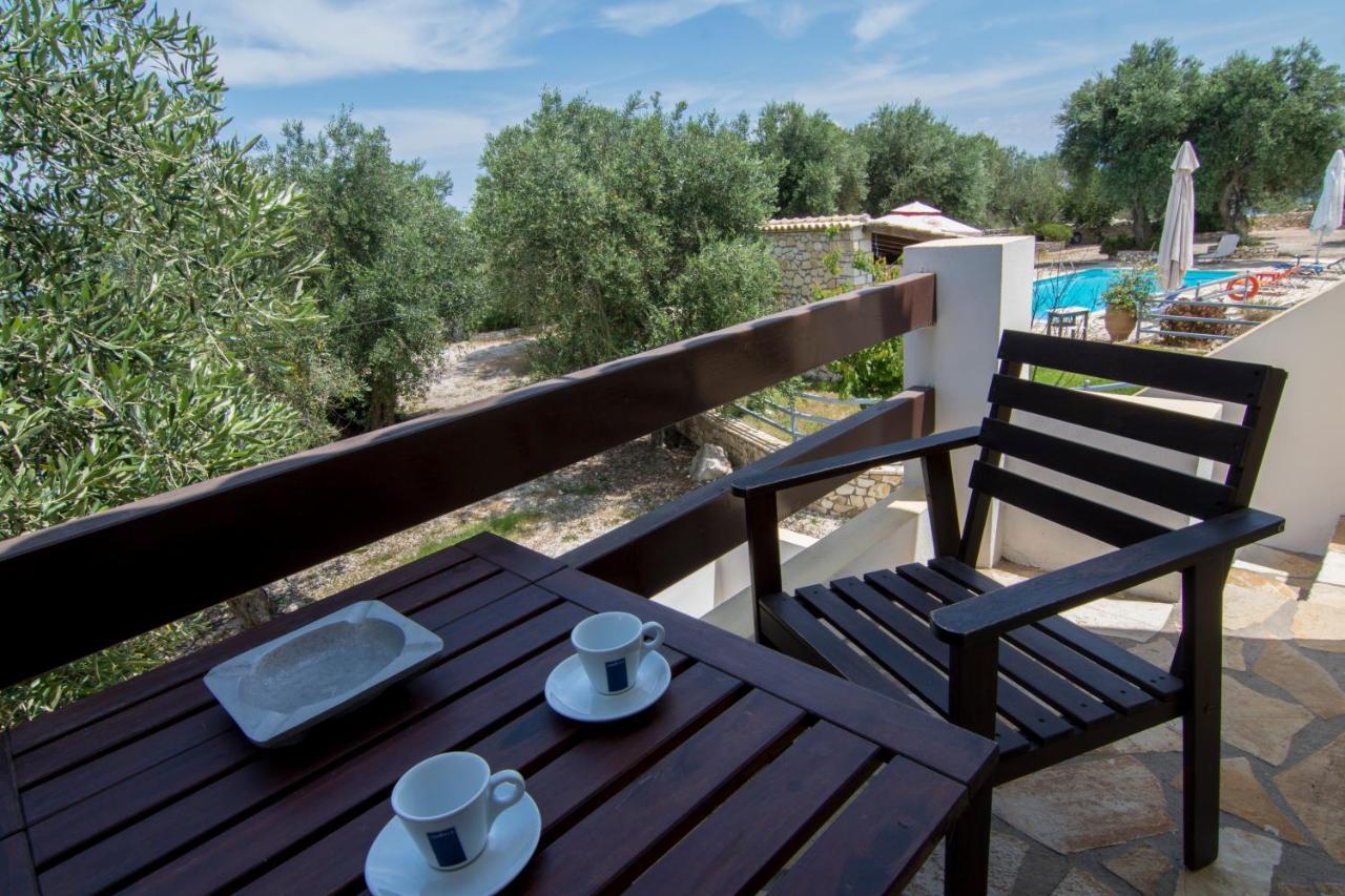 Villa Elaia Suites & Apartments No.6 Гайос Екстериор снимка