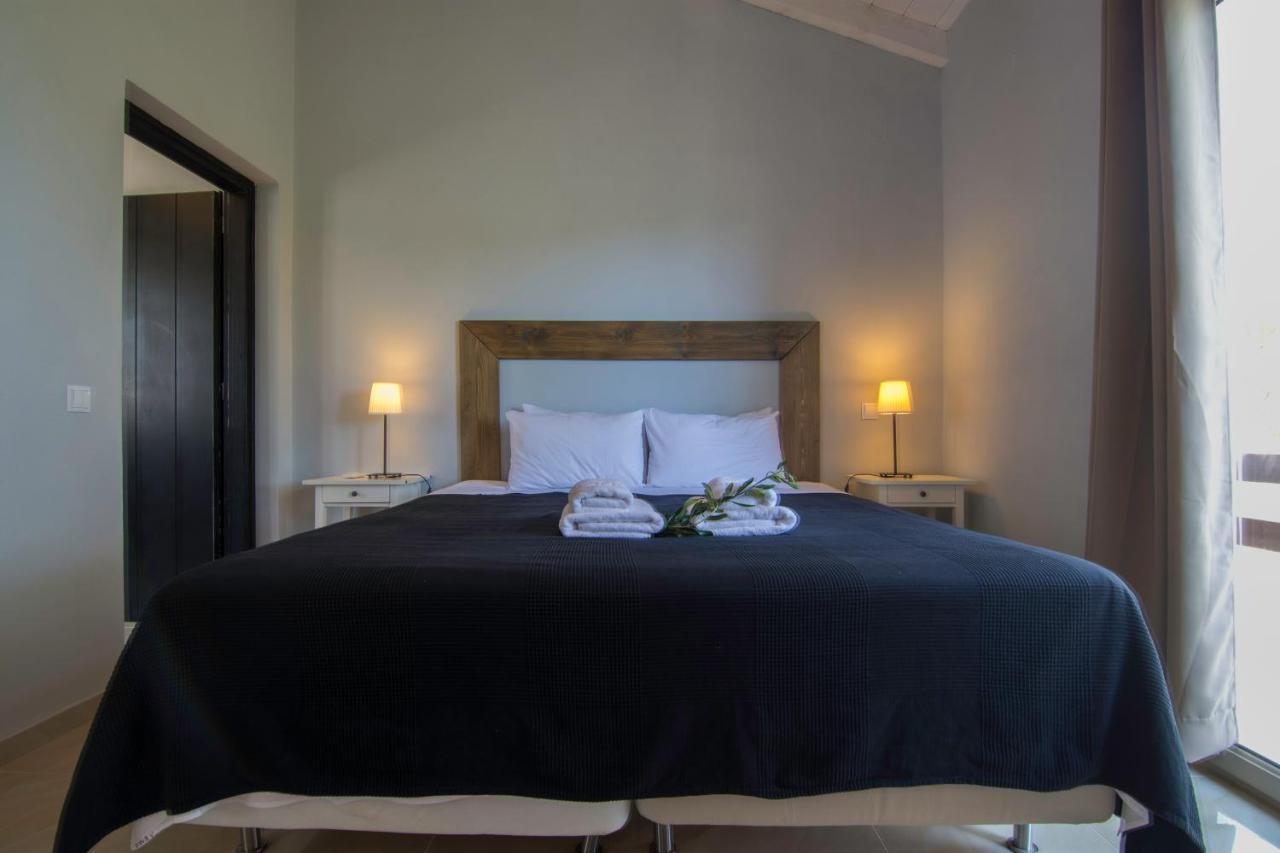 Villa Elaia Suites & Apartments No.6 Гайос Екстериор снимка
