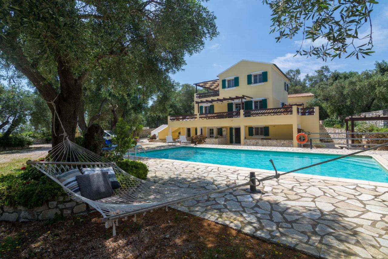 Villa Elaia Suites & Apartments No.6 Гайос Екстериор снимка
